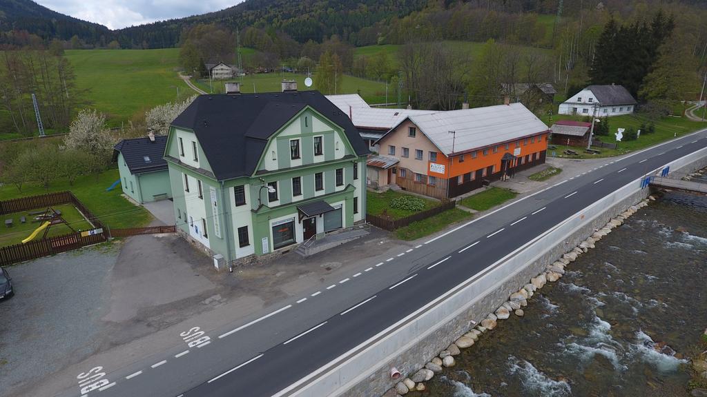 Apartmanove Ubytovani V Koutech Loučná nad Desnou Buitenkant foto