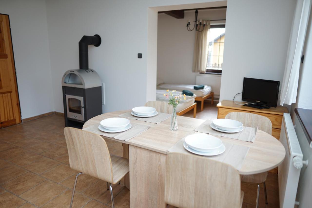 Apartmanove Ubytovani V Koutech Loučná nad Desnou Buitenkant foto